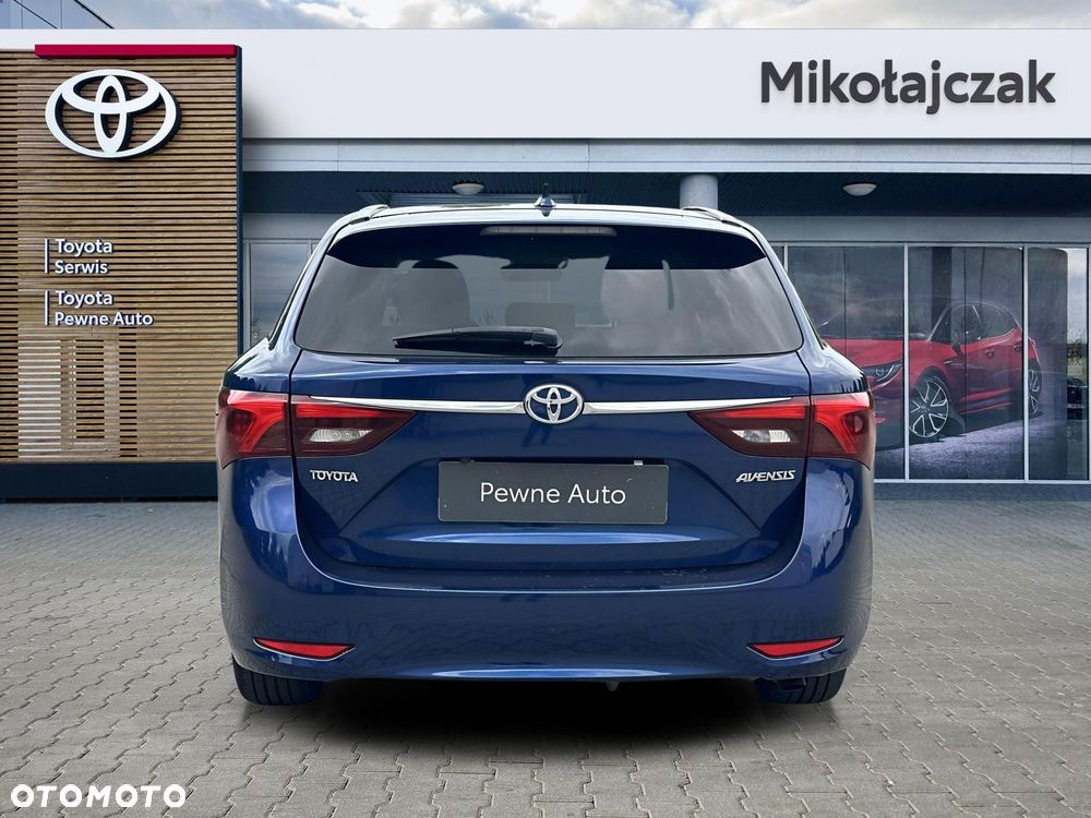 Toyota Avensis 2.0 D-4D Premium - 8