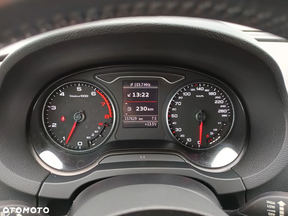 Audi A3 Sportback 1.4 TFSI S line Sportpaket - 19