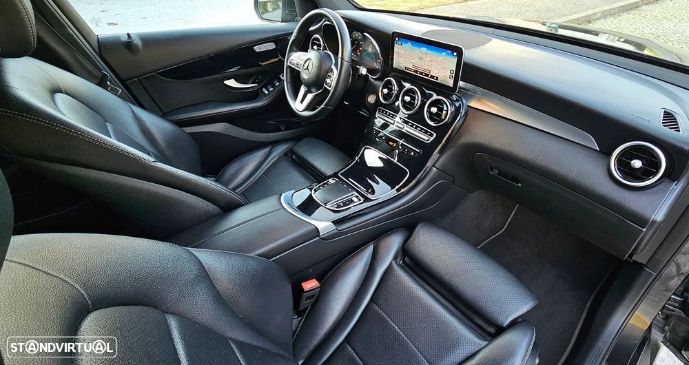 Mercedes-Benz GLC 300 de Coupe 4Matic 9G-TRONIC - 25