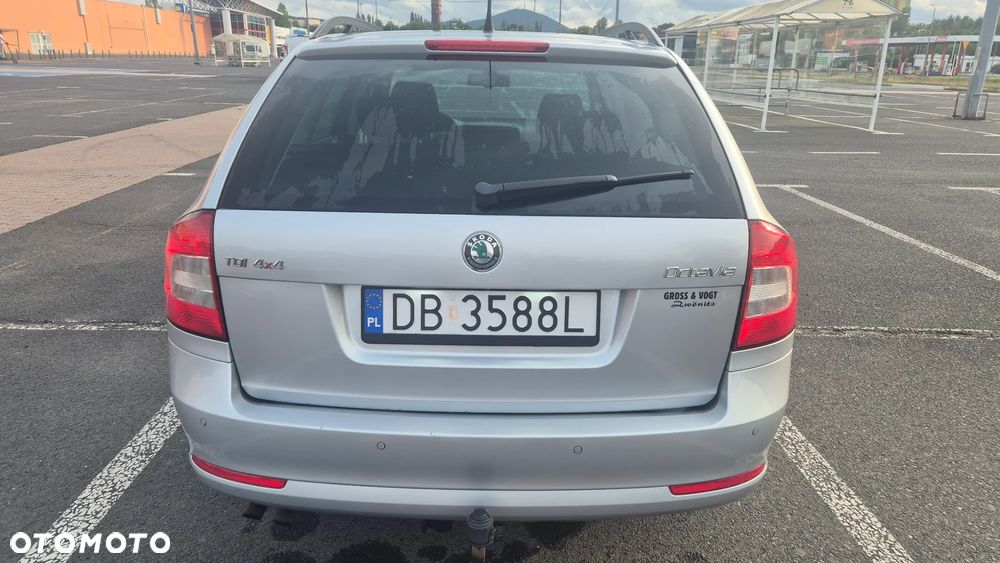 Skoda Octavia 1.6 TDI 4x4 Ambition - 4