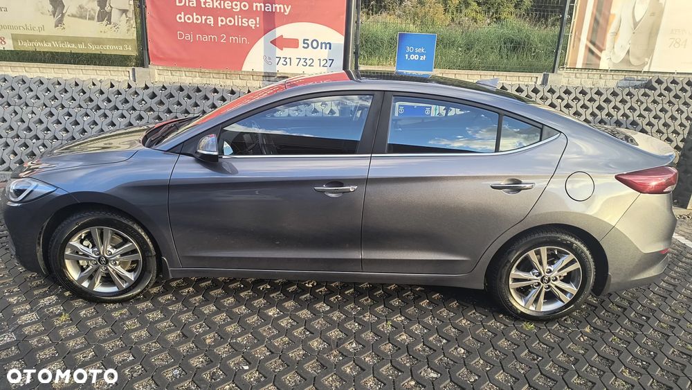 Hyundai Elantra 1.6 Comfort - 5