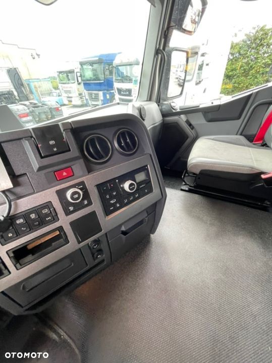 Renault T 480  13L   niski przrebieg  ACC PTO - 18