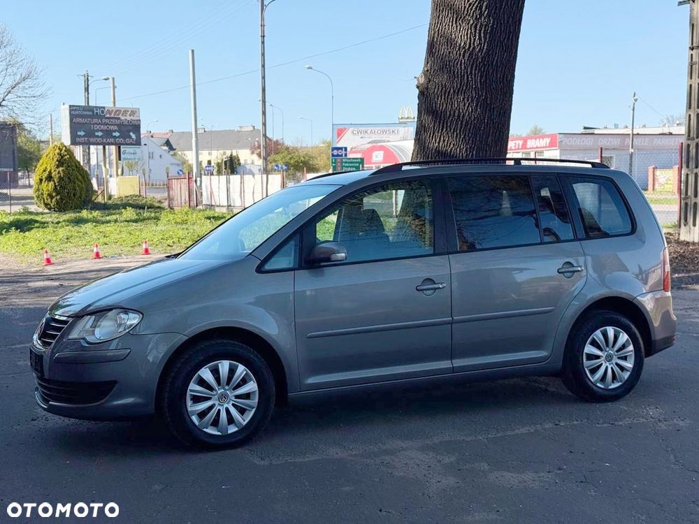 Volkswagen Touran 1.9 TDI Highline - 4
