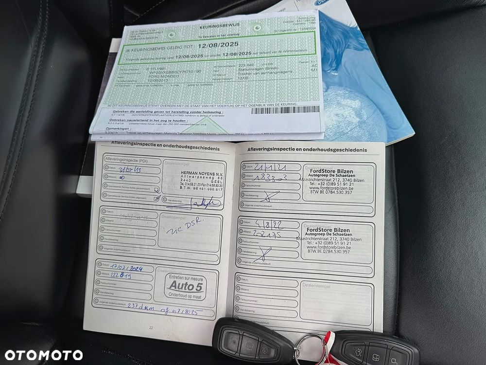 Ford Mondeo 1.6 TDCi Platinium X Plus (Titanium) - 23