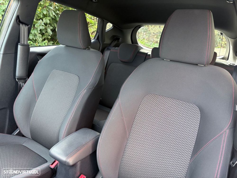 Ford Fiesta 1.0 EcoBoost ST-Line - 35