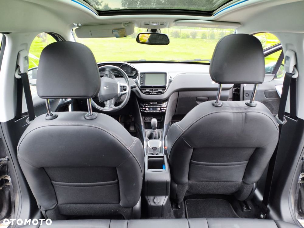 Peugeot 2008 1.6 VTi Allure - 8
