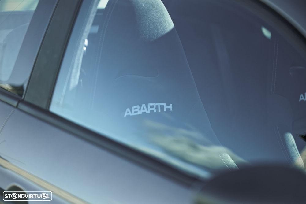 Abarth 695C 1.4 T-Jet - 25