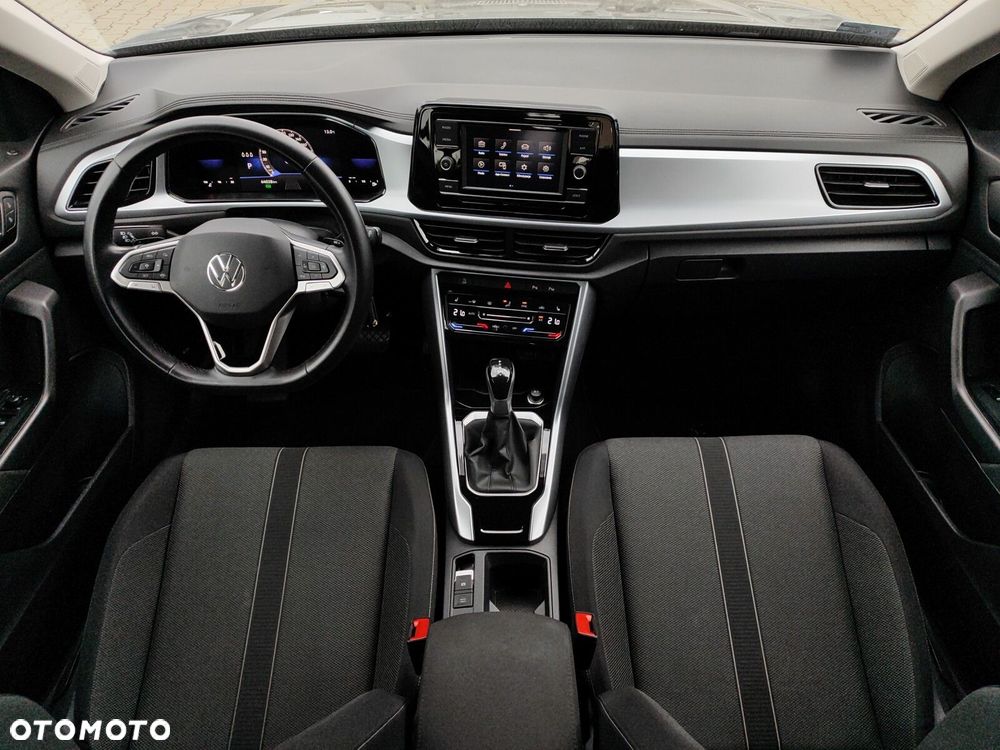 Volkswagen T-Roc - 11