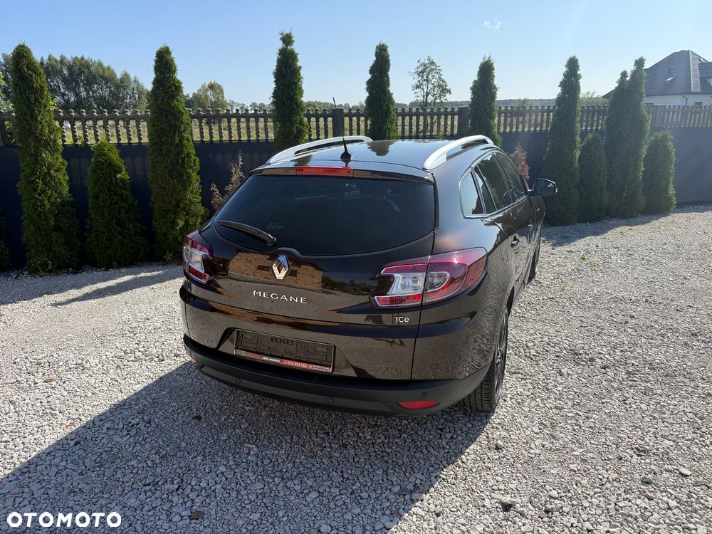 Renault Megane ENERGY TCe 130 BOSE EDITION - 9