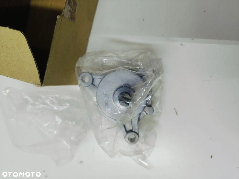 Pompa oleju Suzuki AN 250 400 Burgman 2005-2006 [OEM: 1640014F00] - 1