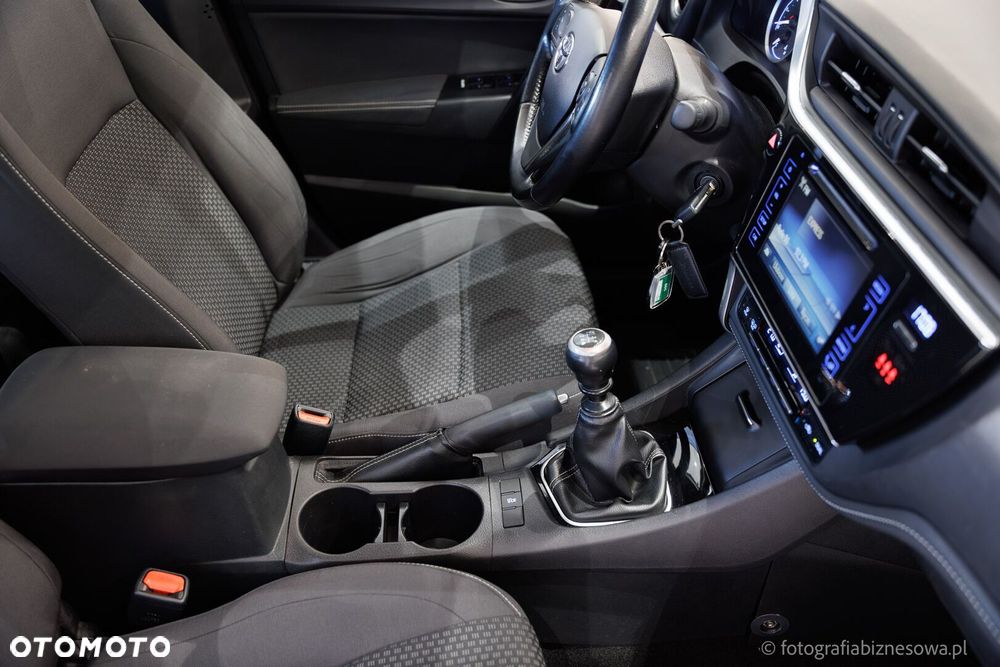 Toyota Corolla 1.6 Premium EU6 - 20