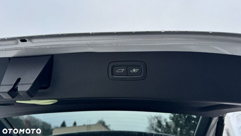 Volvo XC 90 - 39