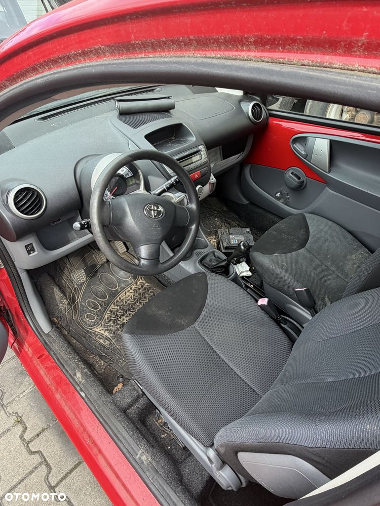 Toyota Aygo - 6