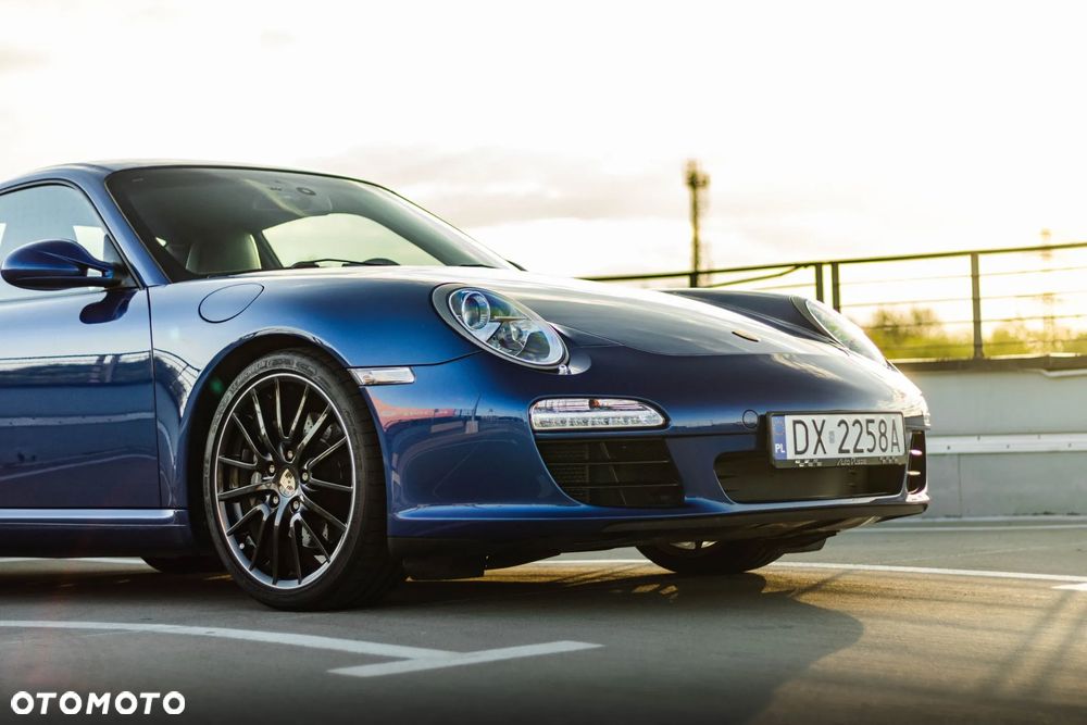 Porsche 911 Carrera PDK - 25