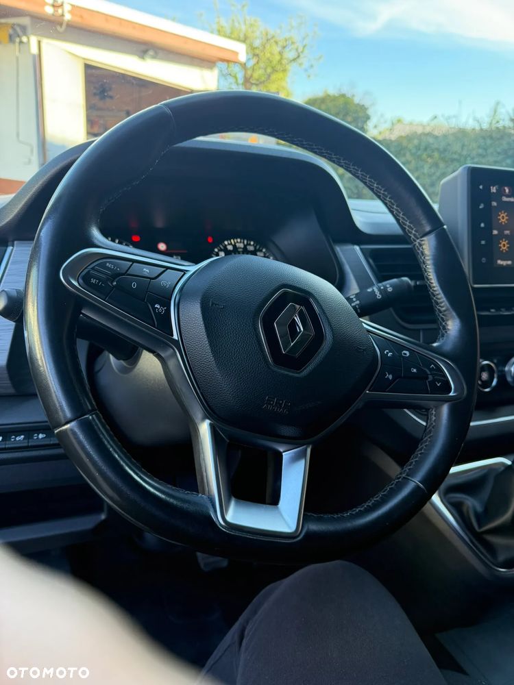 Renault Trafic Grand 2.0 dCi EDC - 25