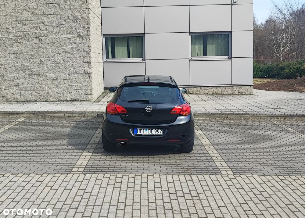 Opel Astra 1.4 Turbo Selection - 17
