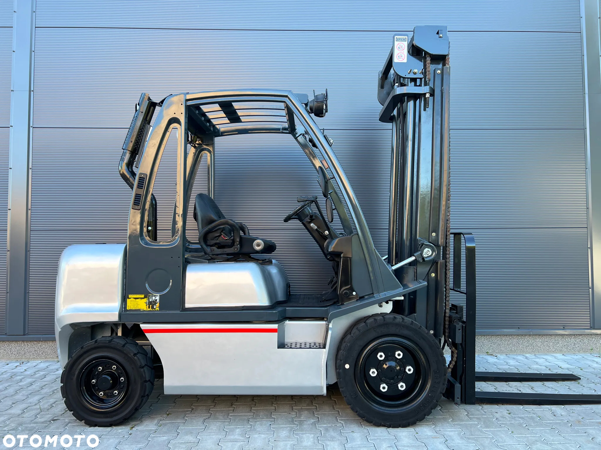 Nissan FGD02A30Q - 2