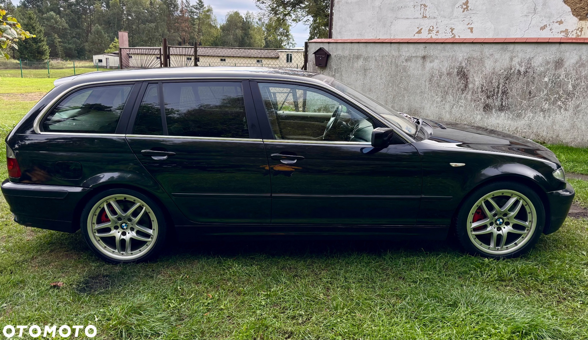 BMW Seria 3 330i Touring - 4