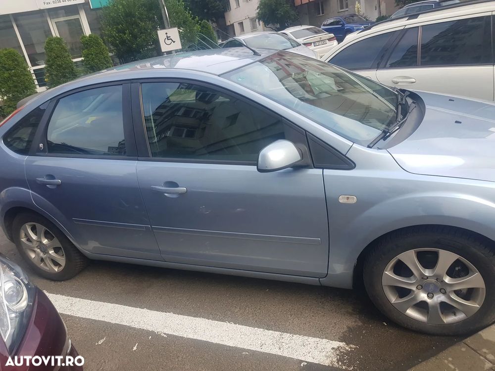 Ford Focus 1.6 Ti-VCT Titanium - 1