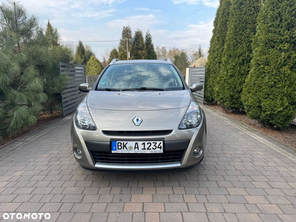 Renault Clio 1.2 16V TCE Initiale - 9