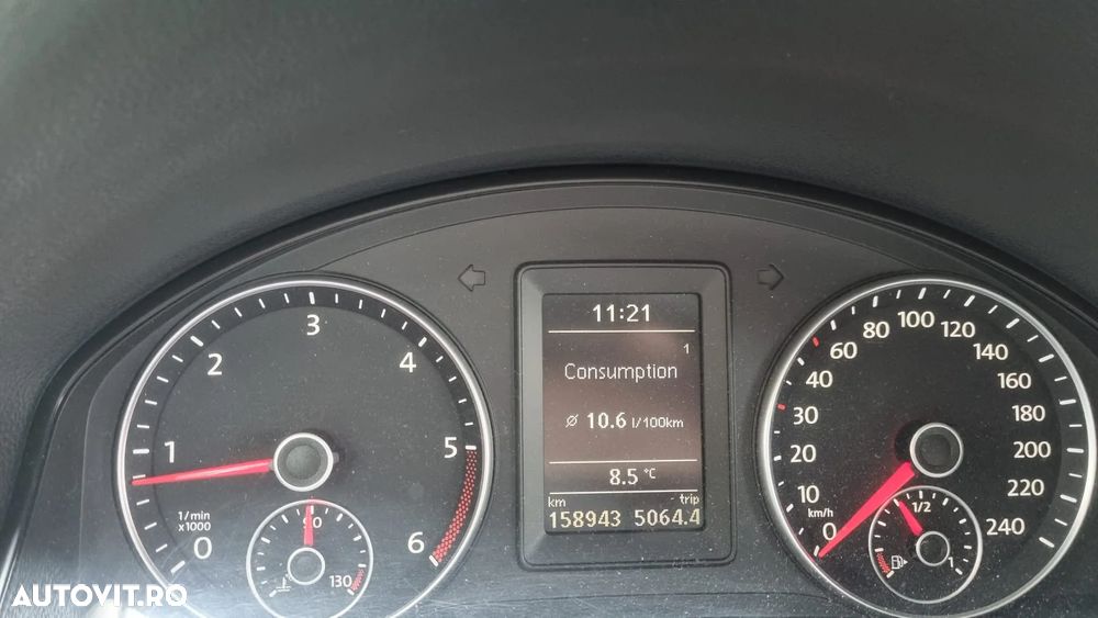 Volkswagen Jetta 2.0 TDI DPF Sportline - 7