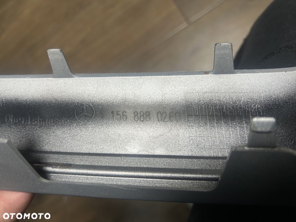 MERCEDES GLA W156 ATRAPA GRILL A1568880260 ORG - 3