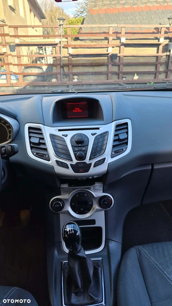Ford Fiesta 1.4 Titanium - 7