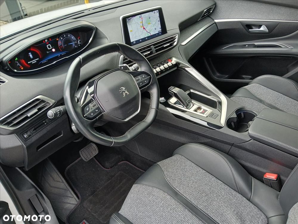 Peugeot 5008 1.6 PureTech Allure S&S EAT8 - 7