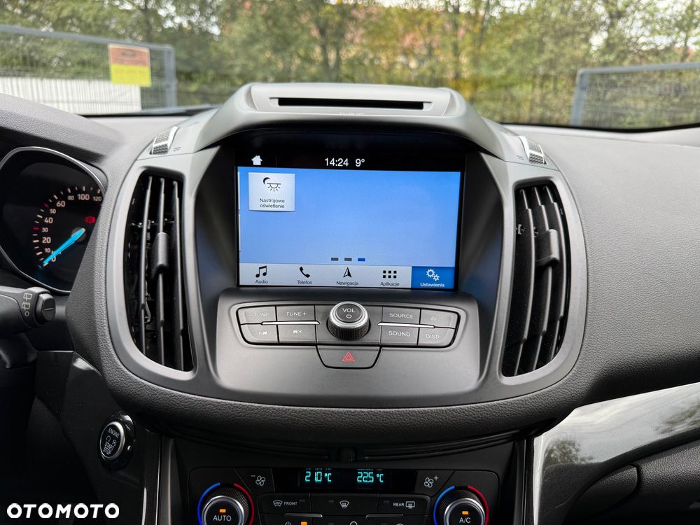 Ford Kuga 1.5 EcoBoost 2x4 Titanium - 19