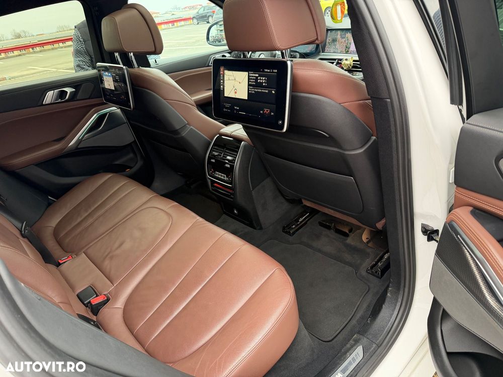 BMW X6 xDrive30d - 13