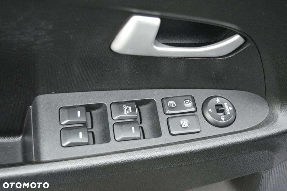 Kia Sportage 1.7 CRDI 2WD Vision - 35