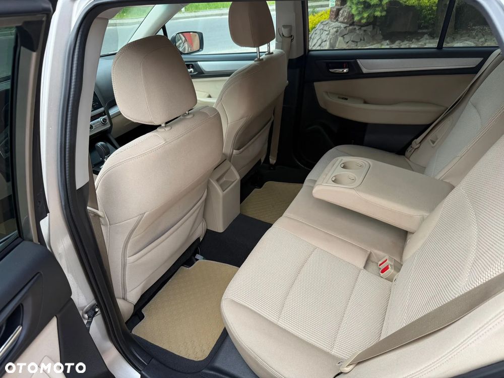 Subaru Outback 2.5i Comfort - 10