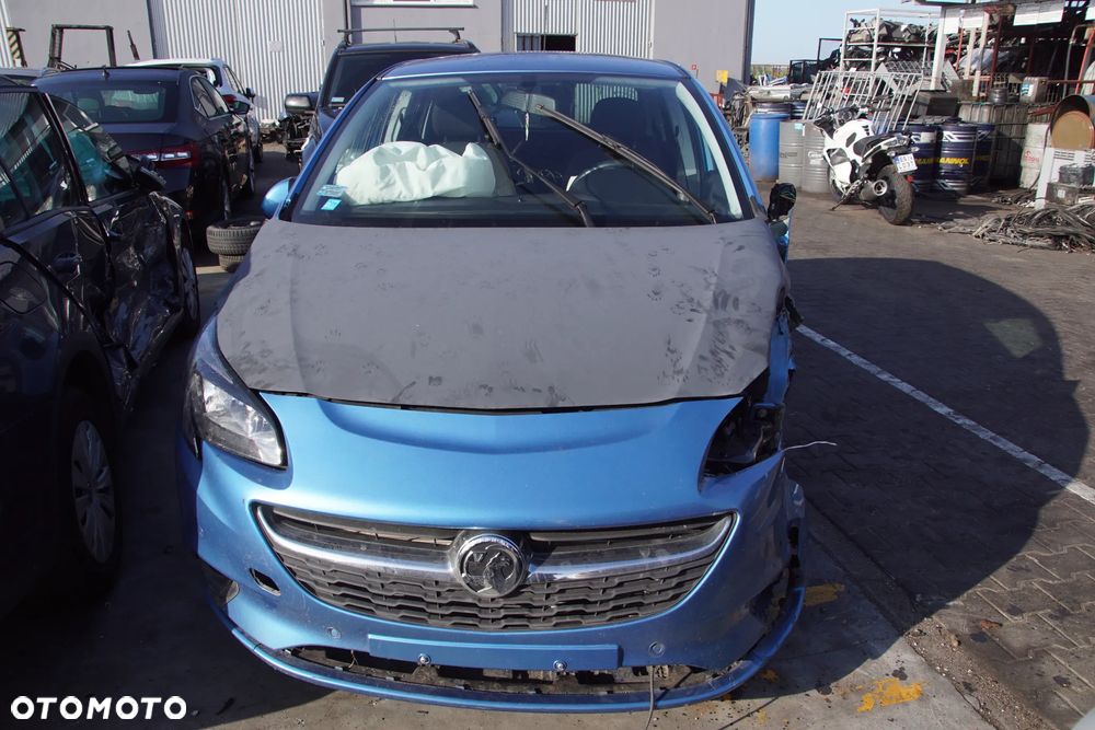 Auto na części - Opel Corsa E 1.4 Twinport 90 KM B14XEL F17 Z22V 2018R Silnik Skrzynia Drzwi Błotnik Zderzak Klapa Lampa Lusterko Klamka Szyba Deska Kokpit Sterownik Moduł Czujnik Licznik Panel Kierownica - 2