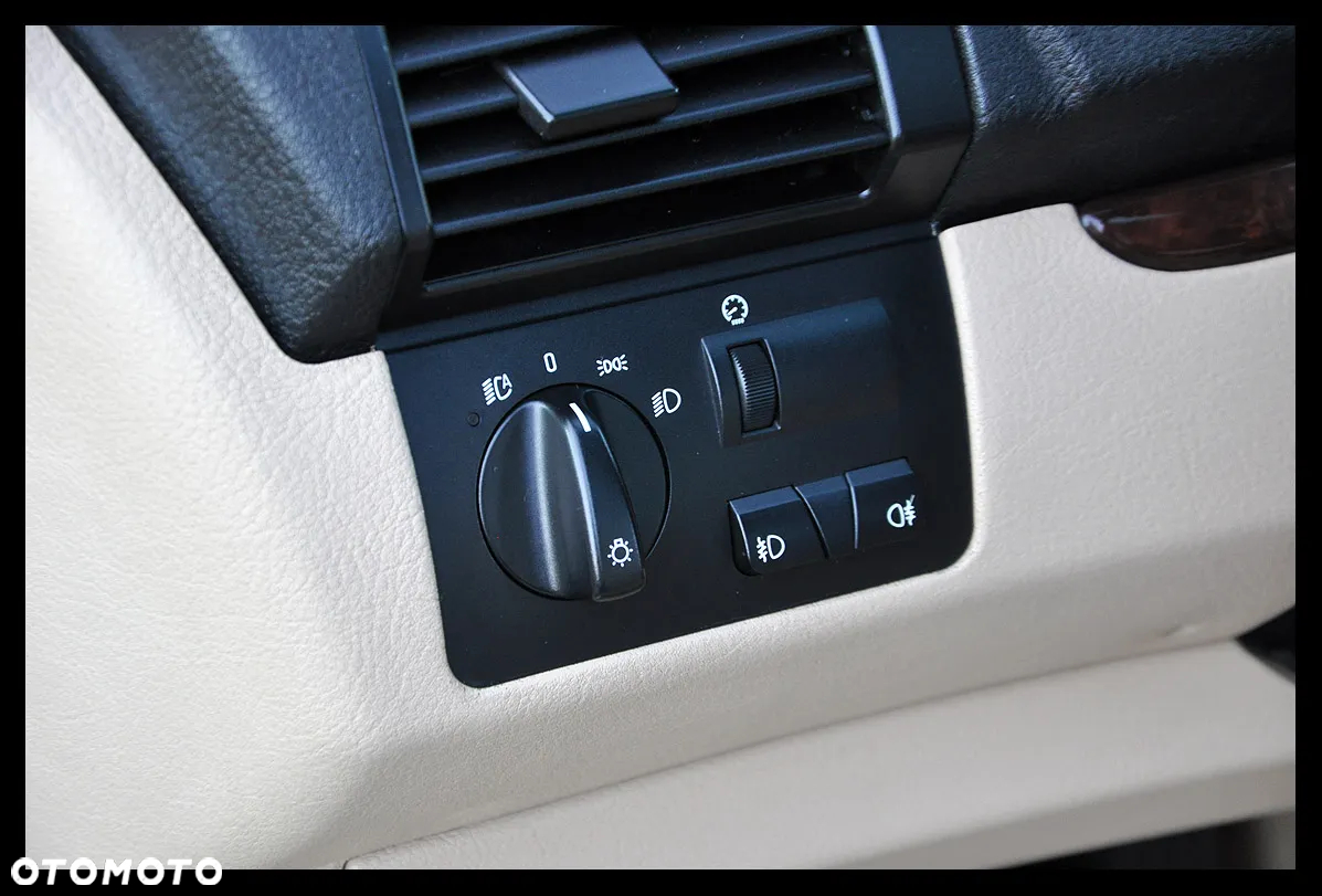 BMW X5 3.0 i Edition Exclusive Sport - 37