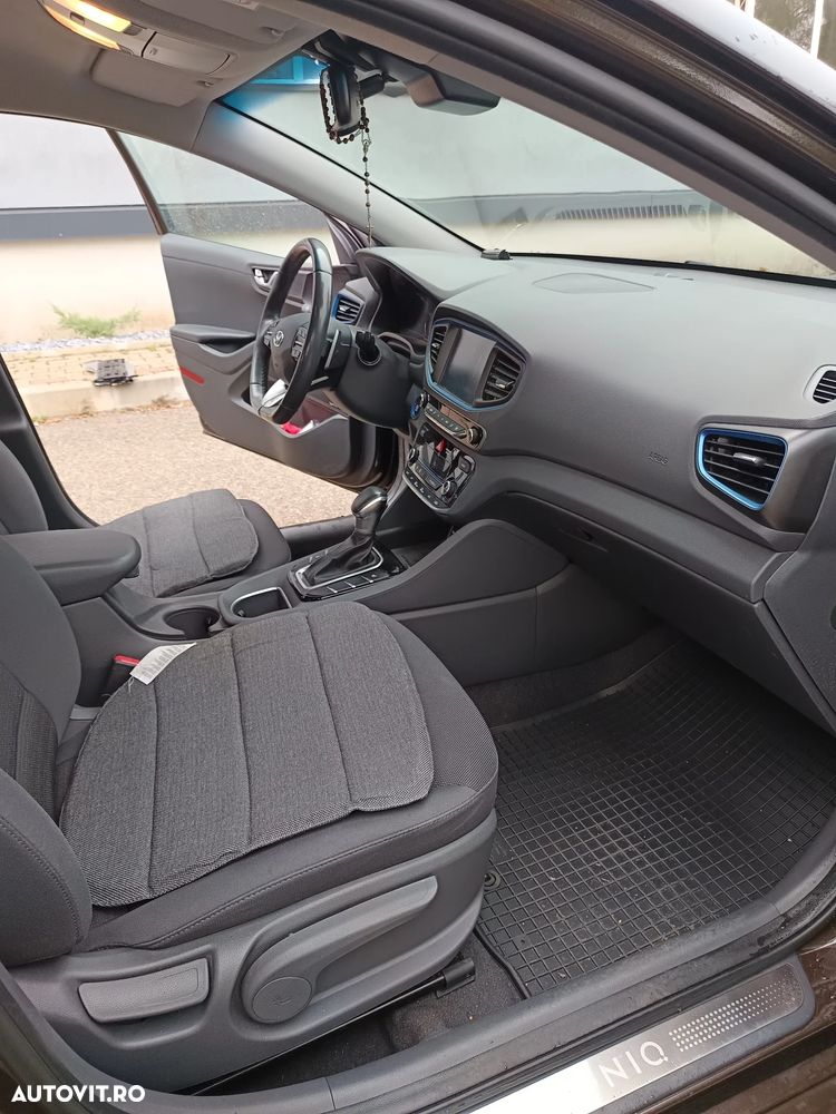 Hyundai IONIQ 1.6 GDI Style - 11