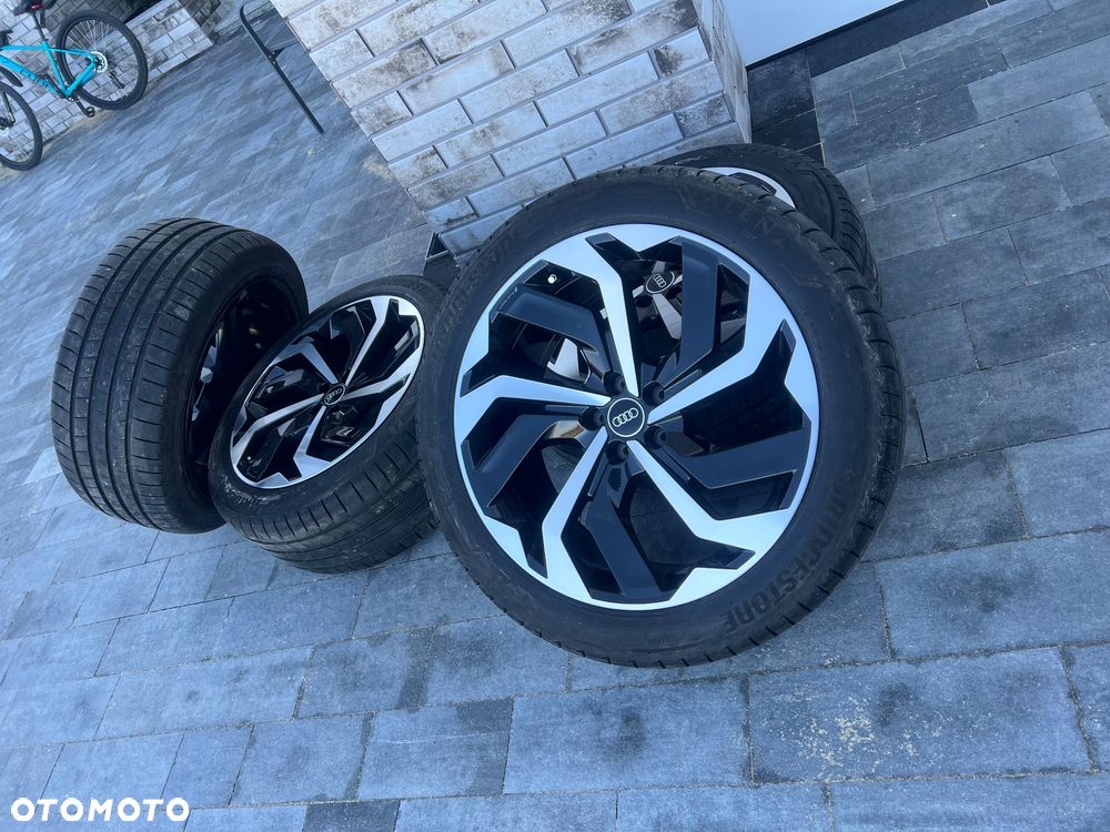 Audi e-tron Sportback 55 Quattro S Line - 37