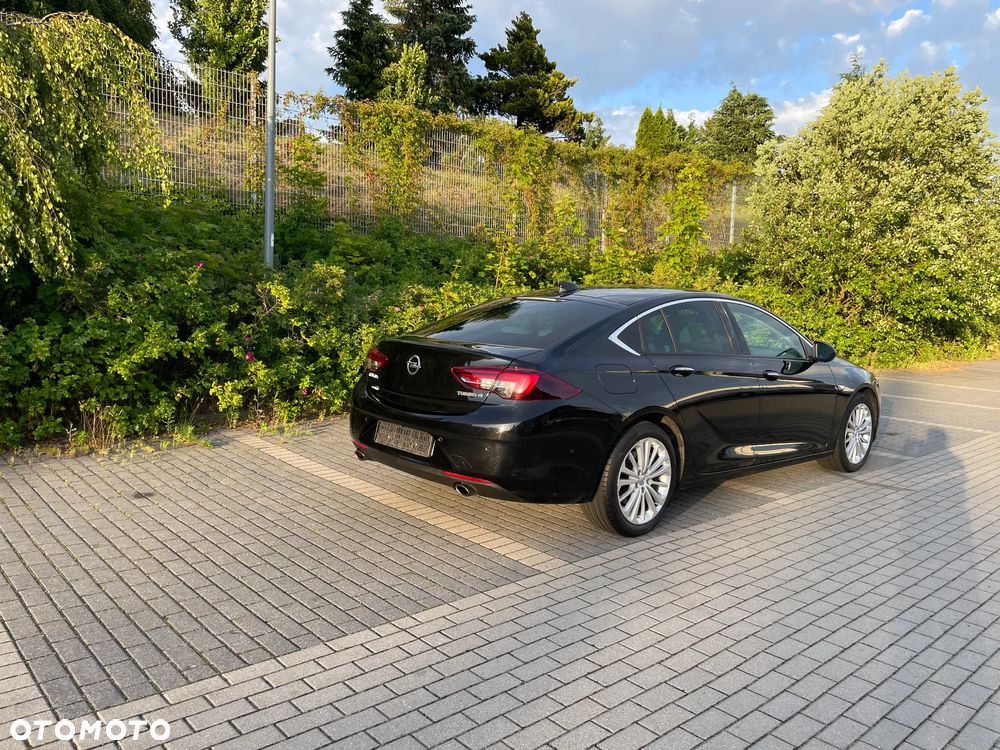 Opel Insignia 2.0 T 4x4 GSi S&S - 3