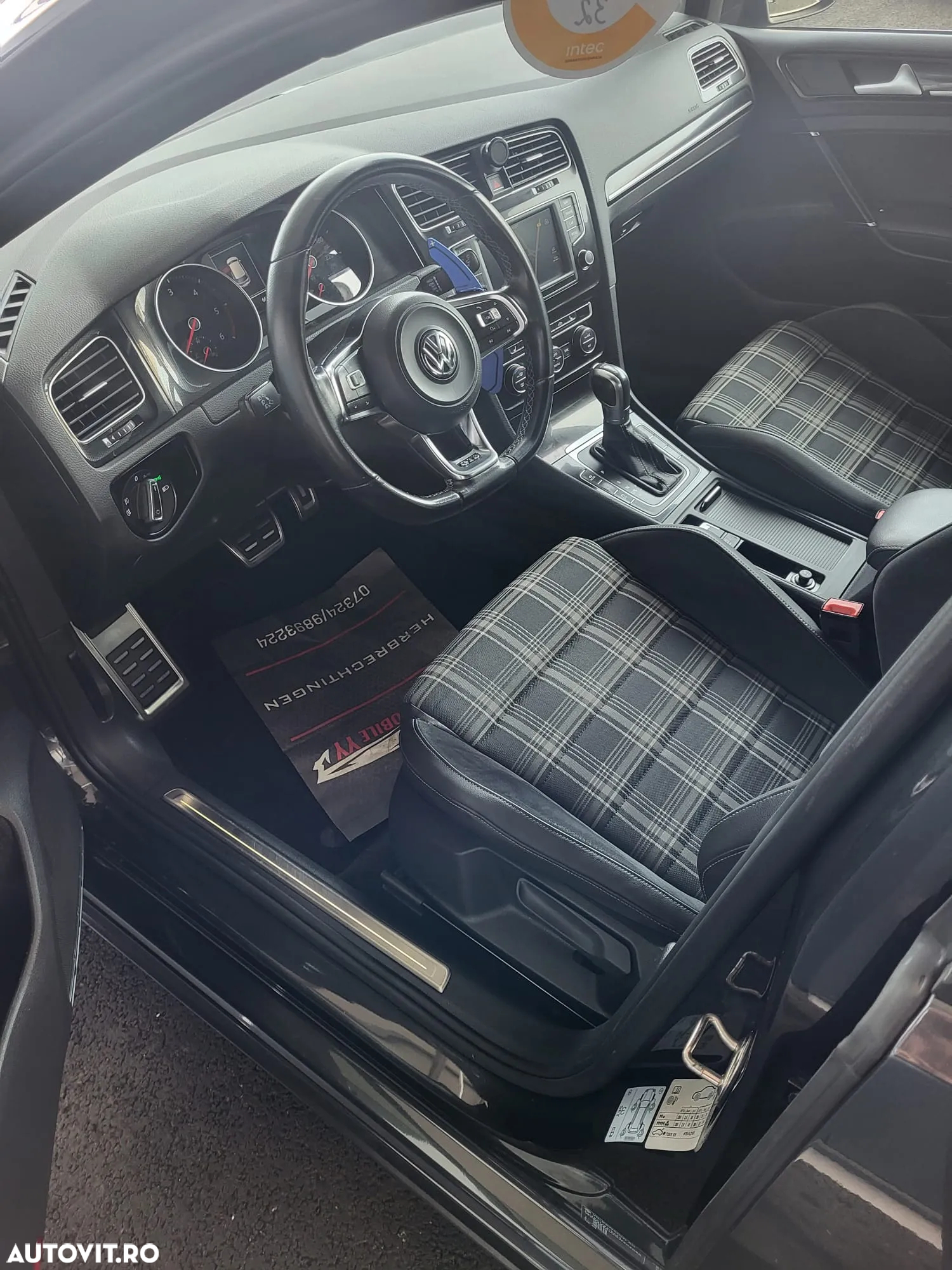 Volkswagen Golf 2.0 TDI DSG GTD - 34
