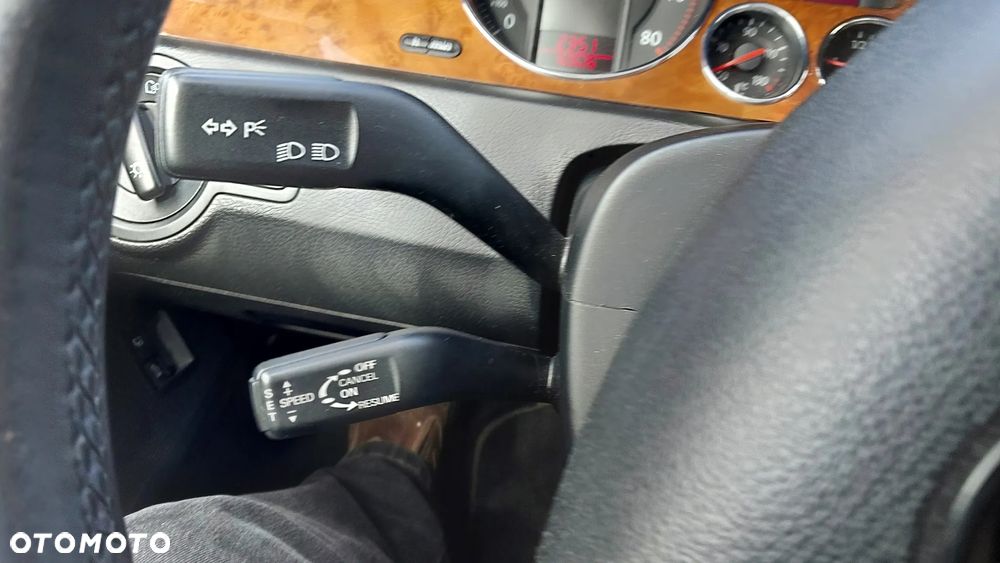 Volkswagen Passat 2.0 TSI Individual - 23
