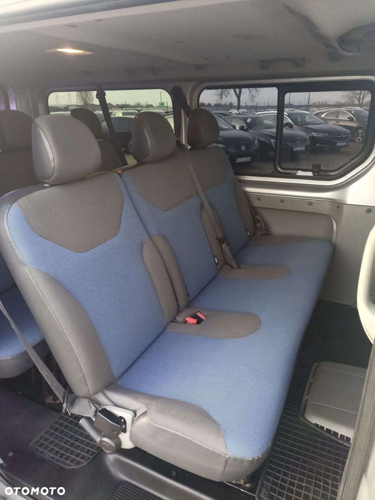 Renault Trafic 2.0 dCi 115 Passenger FAP L2H1 Expression - 9