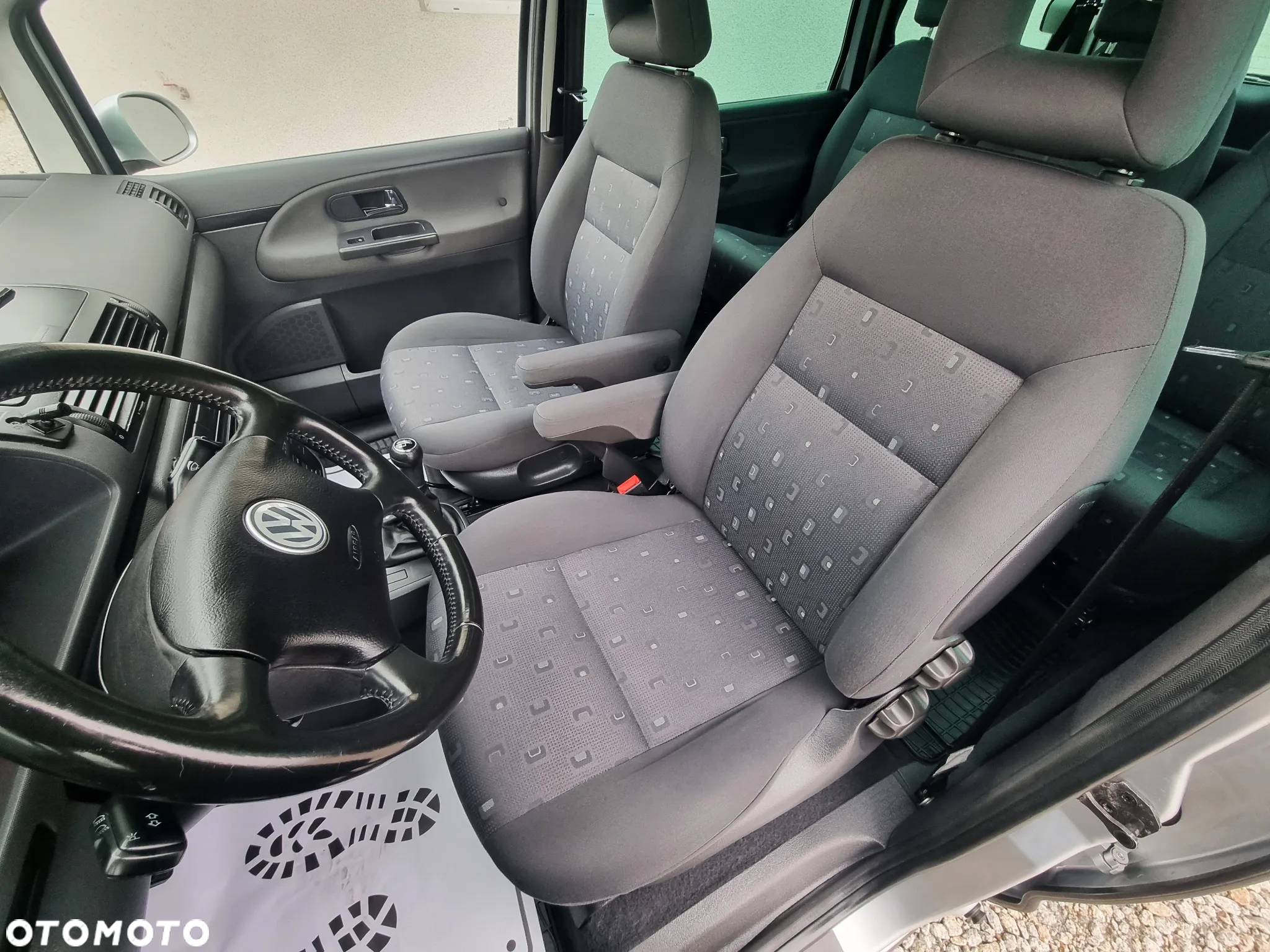 Volkswagen Sharan 1.9 TDI Exclusive Edition II - 9