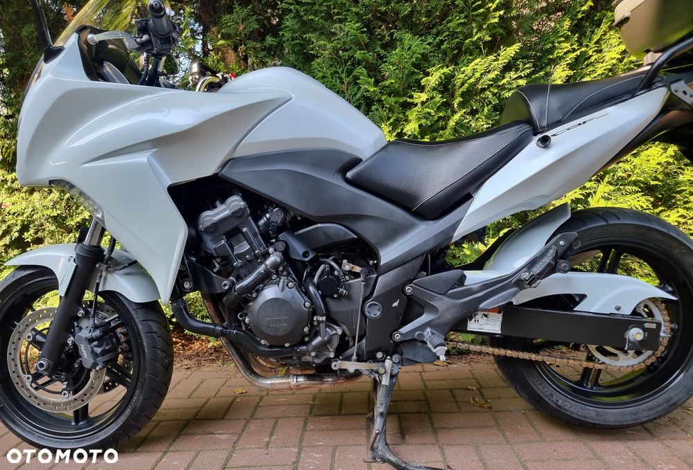 Honda CBF - 9