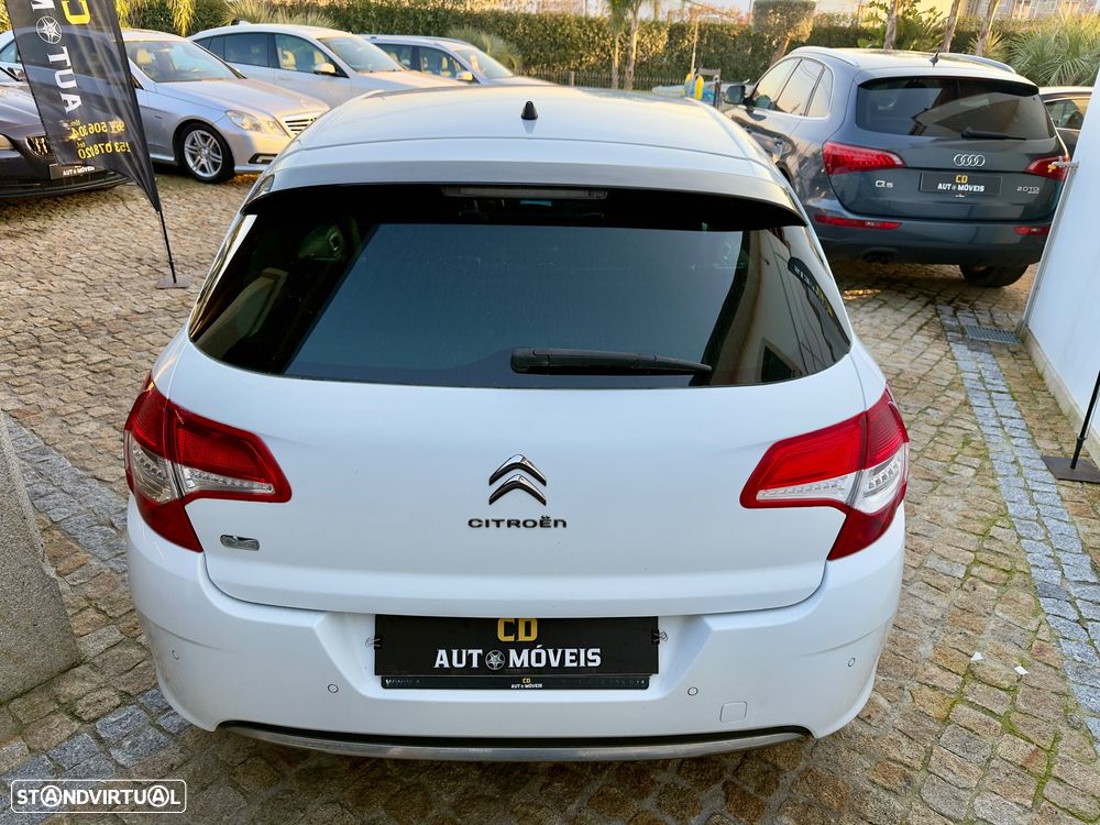 Citroën C4 e-HDi 110 EGS6 Stop/Start System Exclusive - 18