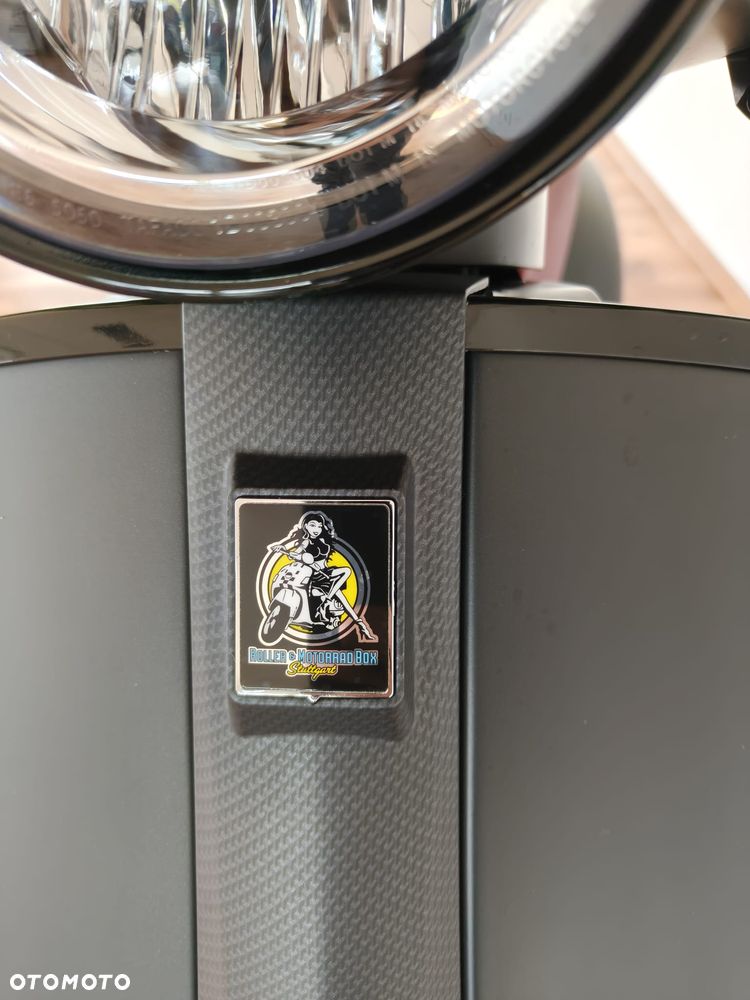 Piaggio Vespa - 12