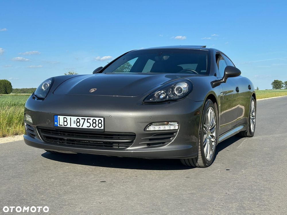 Porsche Panamera - 13