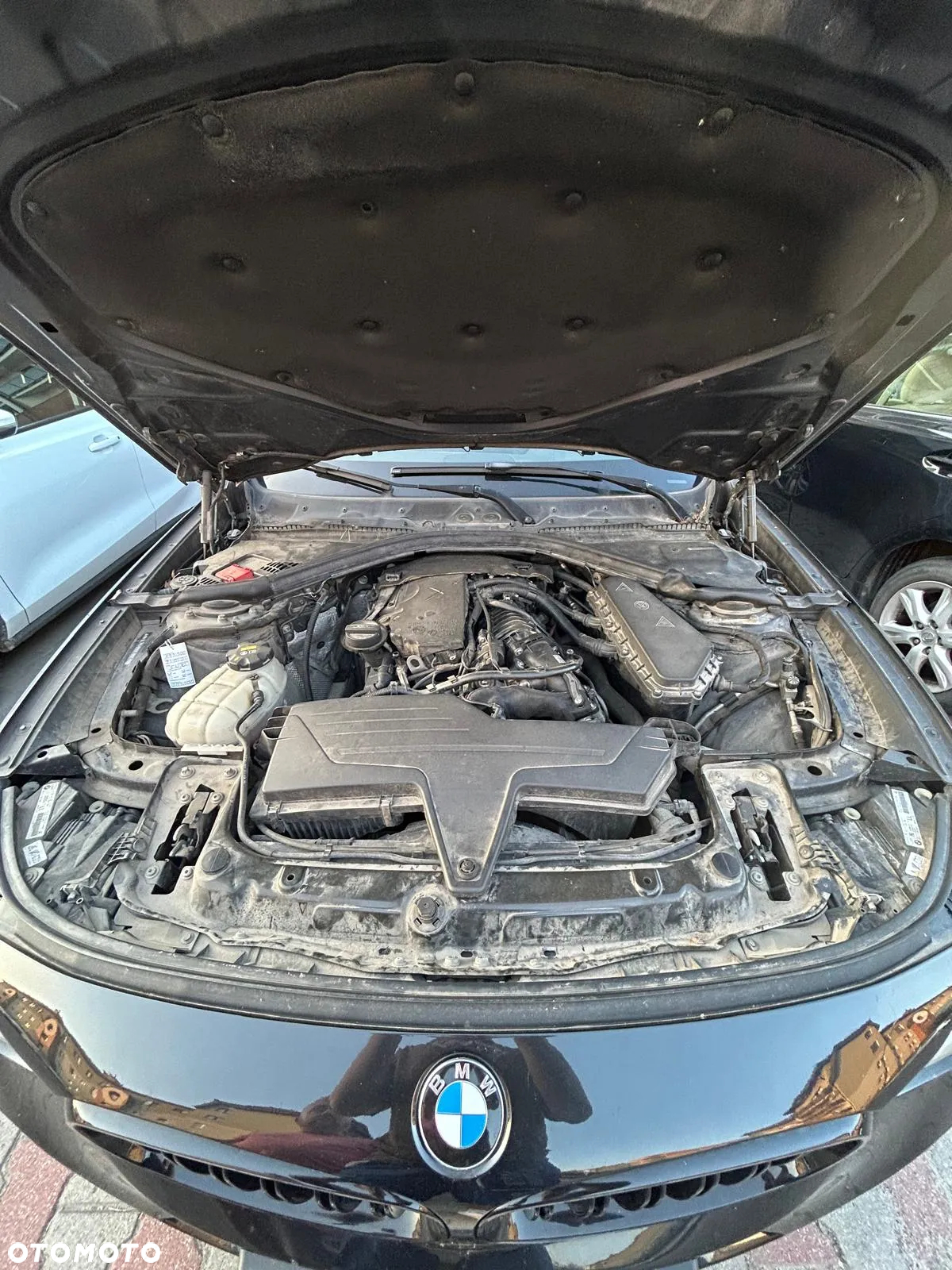 BMW Seria 3 320d xDrive - 17