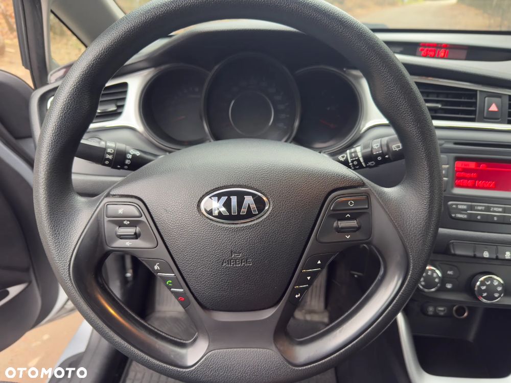 Kia Ceed 1.4 M - 13