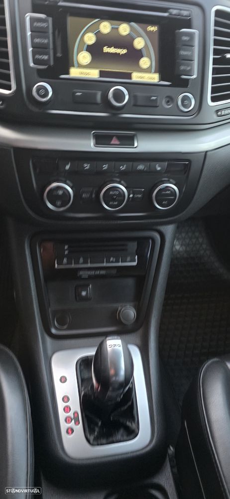 VW Sharan - 16