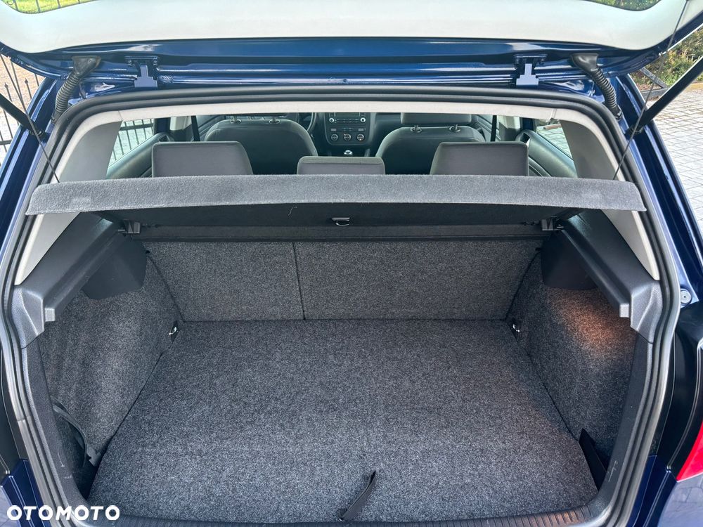 Volkswagen Golf 1.6 Basis - 34