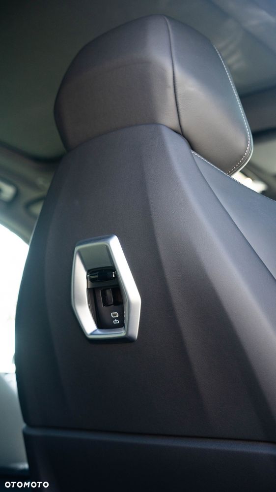 BMW X5 xDrive40d mHEV sport - 13